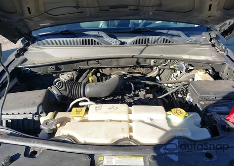 2011 Jeep Liberty Limited Edition from USA, damaged, VIN 1J4PN5GK2BW531361